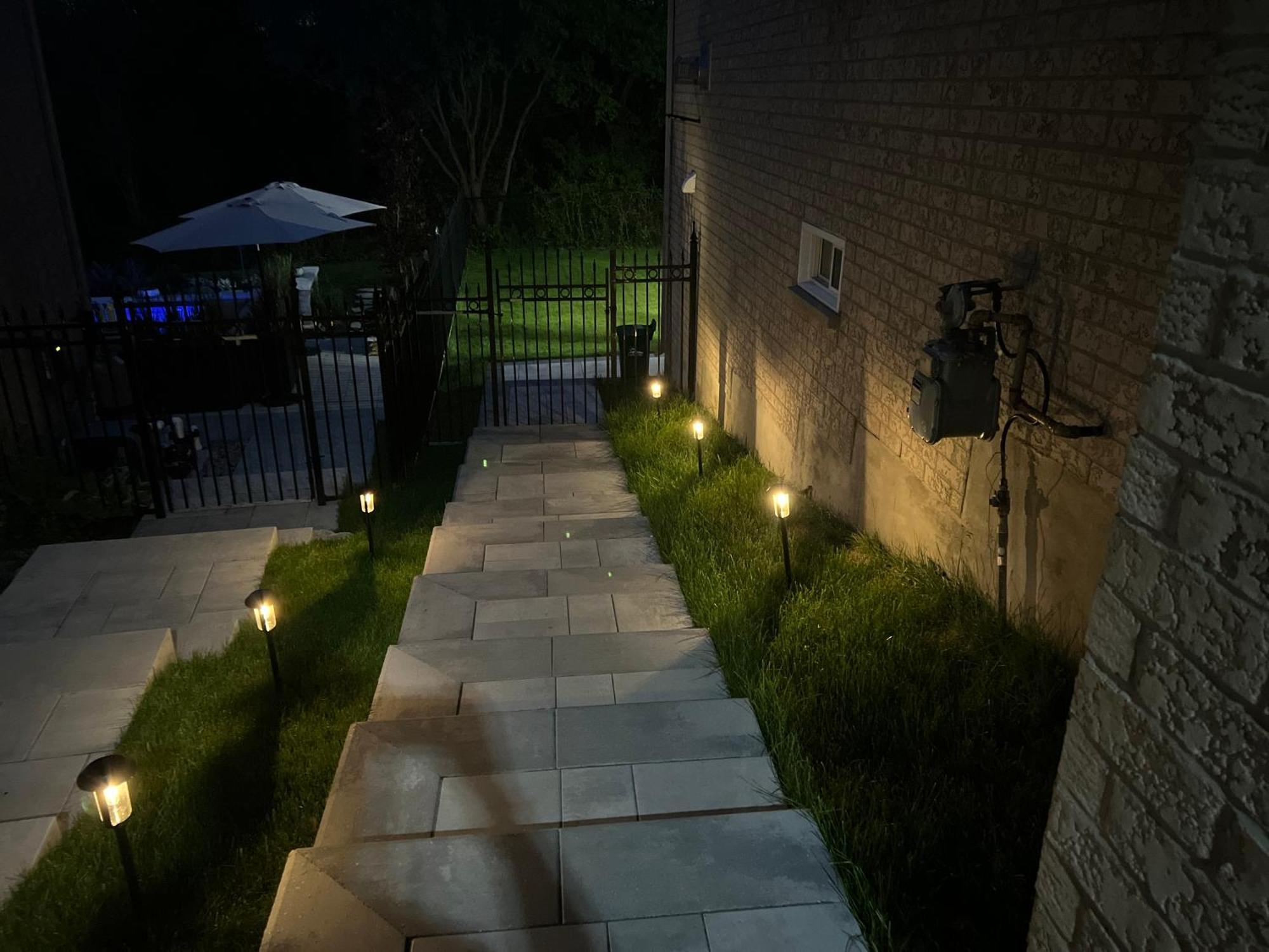 Cozy, Brand-New, 2Bdr,Walkout Apt, Free Parking Richmond Hill Esterno foto