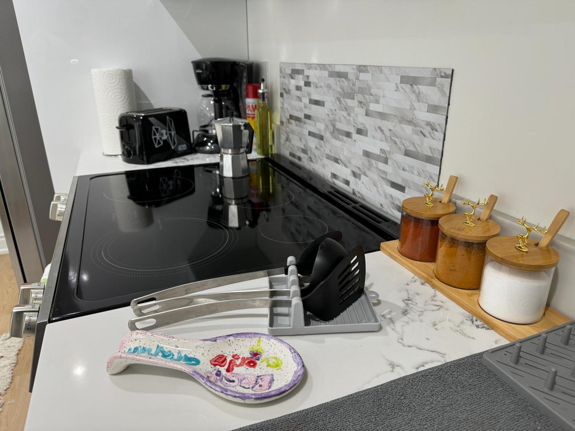 Cozy, Brand-New, 2Bdr,Walkout Apt, Free Parking Richmond Hill Esterno foto